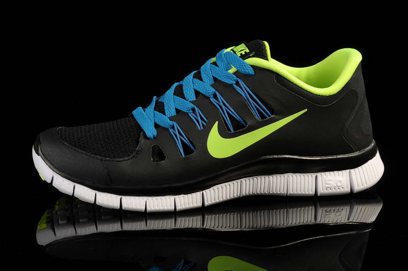 Nike Free Run 5.0 V2 Mens Running Shoes Black  Olive Green (3)